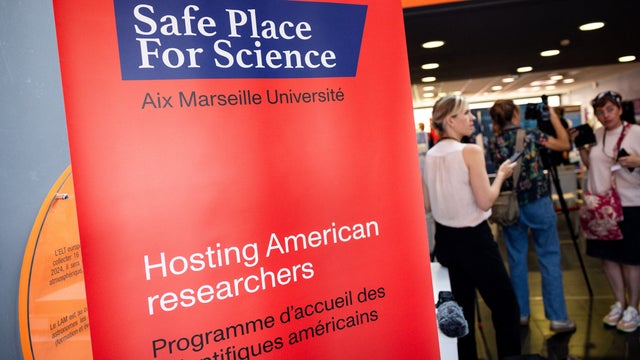 FRANCE-US-POLITICS-SCIENCE-RESEARCH 